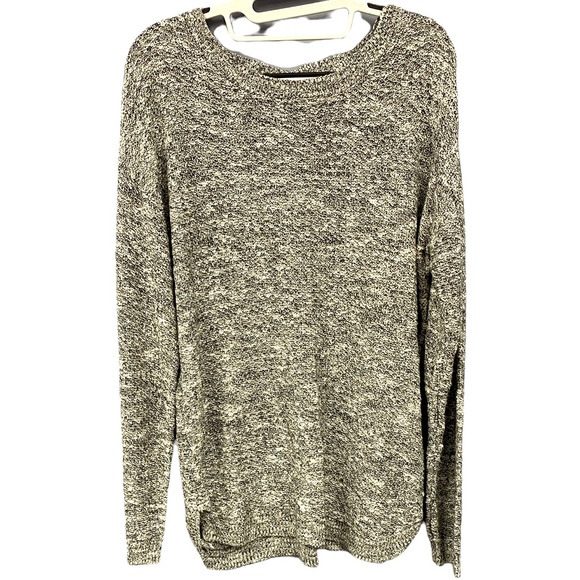 Hot Topic Sweater - Picture 2 of 3